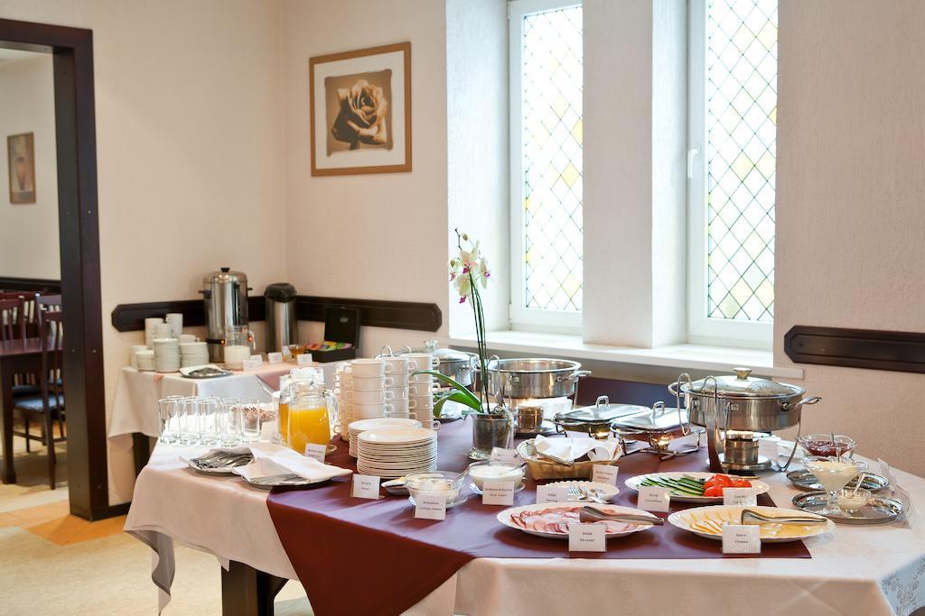 Kolonna Hotel Brigita Riga Extérieur photo